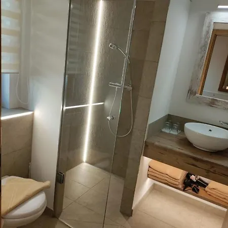 Hochalmbahnen 1-15 We1, Maislaufeldweg 1o Eg